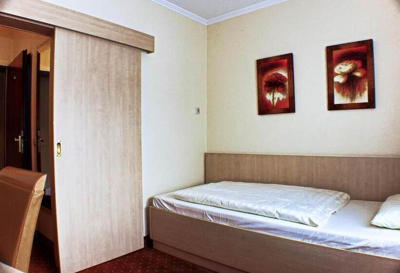 M&m Hotel   Seevetal