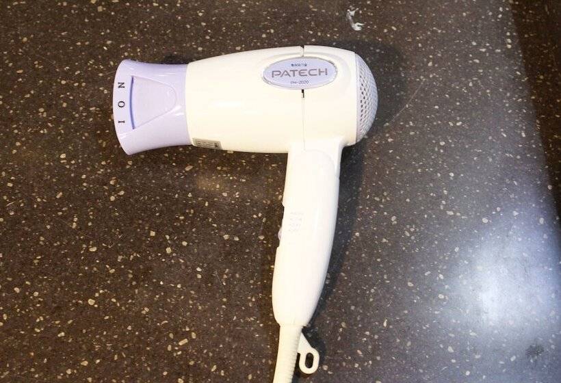 מוטל Andong Hotel Gung