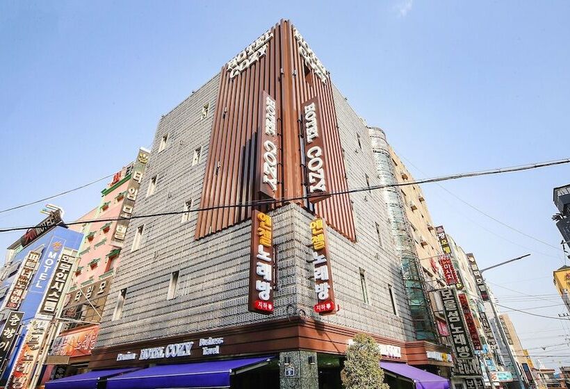 Motel Changwon Palyongdong Hotel Cozy