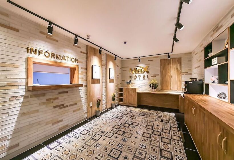 Motel Changwon Yonghodong Max