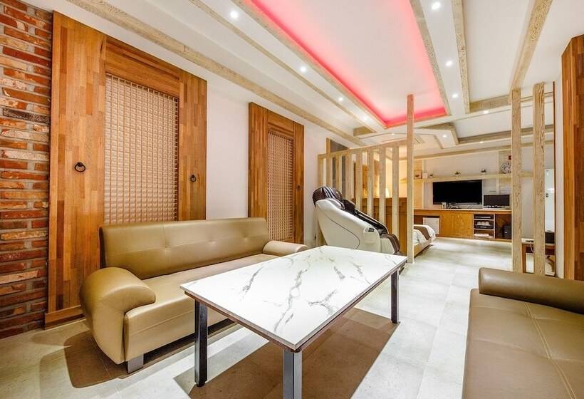 모텔 Cheongju Hotel Chocolate