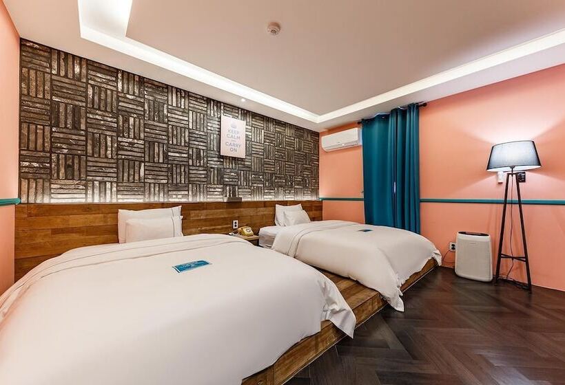 Мотель Cheongju Hotel In Cafe Terminal