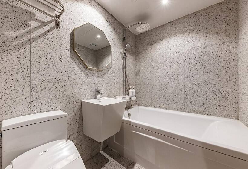 Мотель Cheongju Hotel In Cafe Terminal