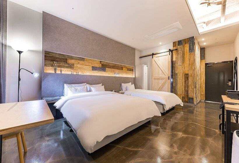 모텔 Chungju Hotel Road