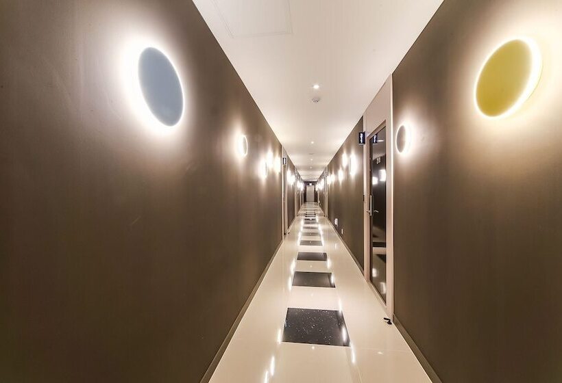 מוטל Geojedo Jangseungpo Hotel Carara