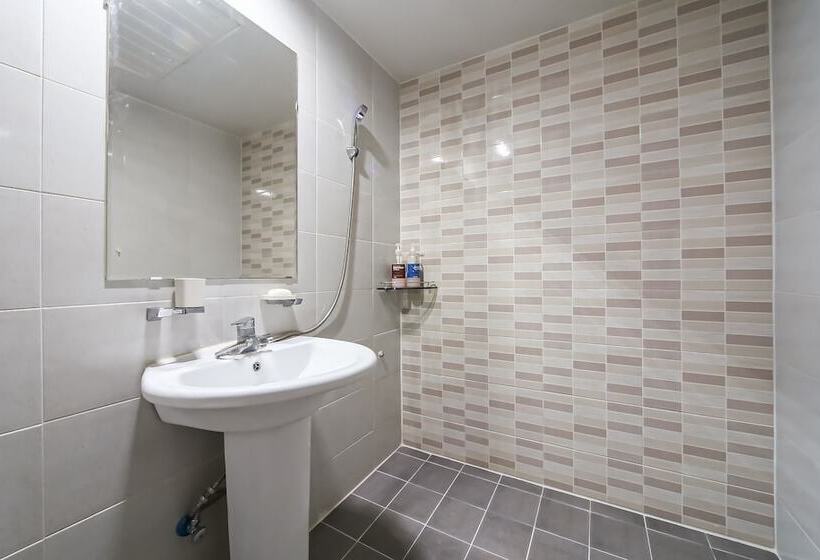 Motel Geojedo Okpo Yaksu