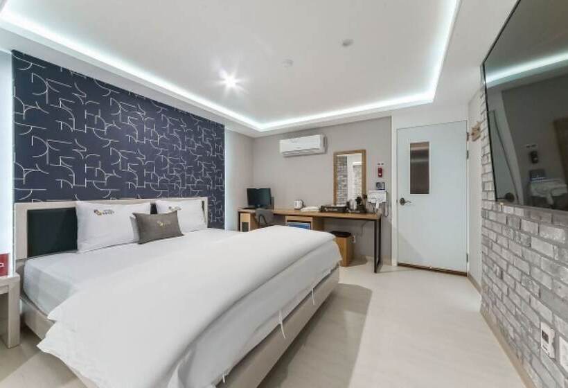 מוטל Gimhae Eobang Dong Suite