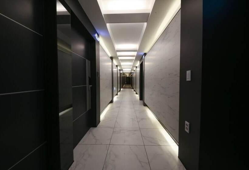 汽车旅馆  Gunsan Hotel Withus