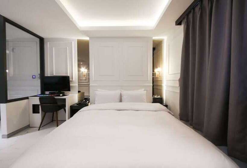 汽车旅馆  Gunsan Hotel Withus