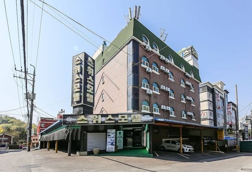 מוטל Gunsan Switzerland