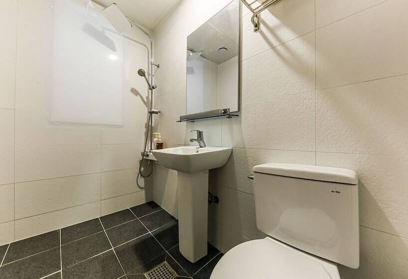 מוטל Hongseong New World