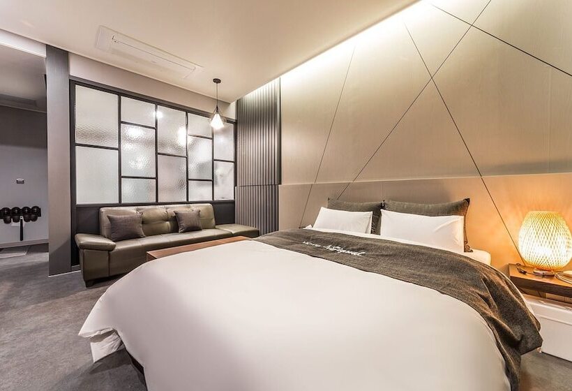 모텔 Hwaseong Signal