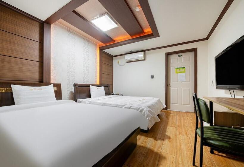 Motel Jangheung Jinsong Tourist