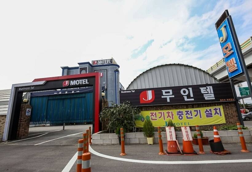 Motel Jangseong J