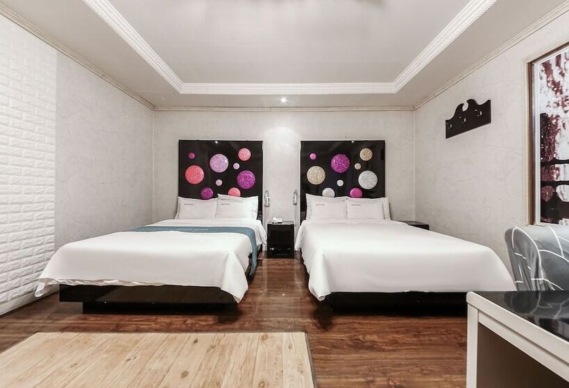 汽车旅馆  Jeonju Uadong Major