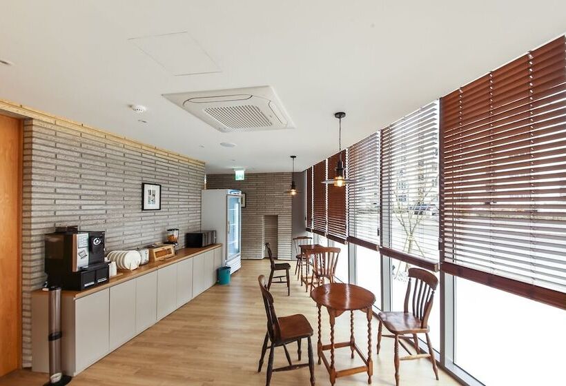 모텔 Jinju Hotel Ondo