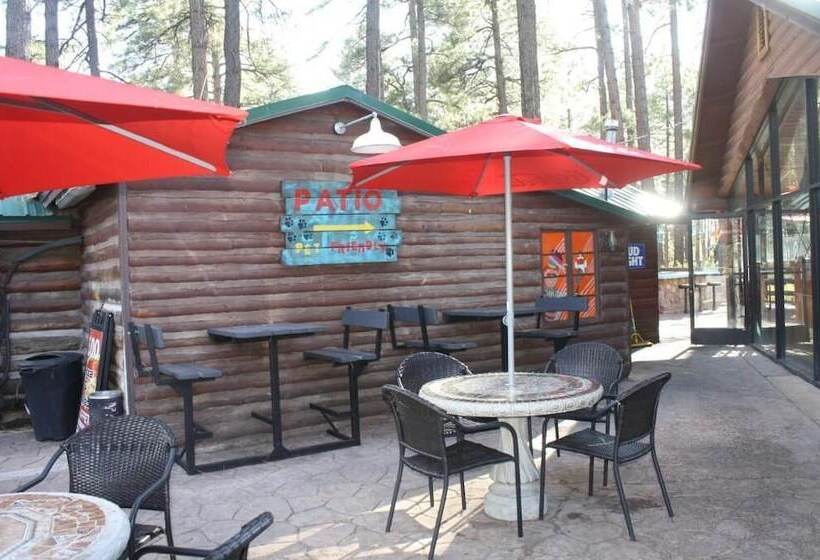 모텔 Lumbermen S Village