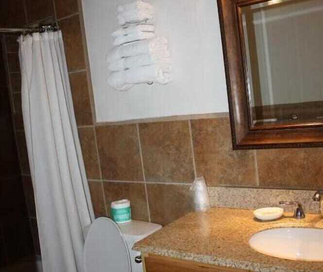 모텔 Lumbermen S Village