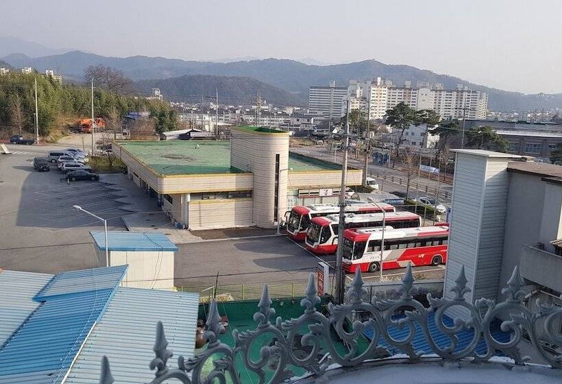 汽车旅馆  Namwon Hera