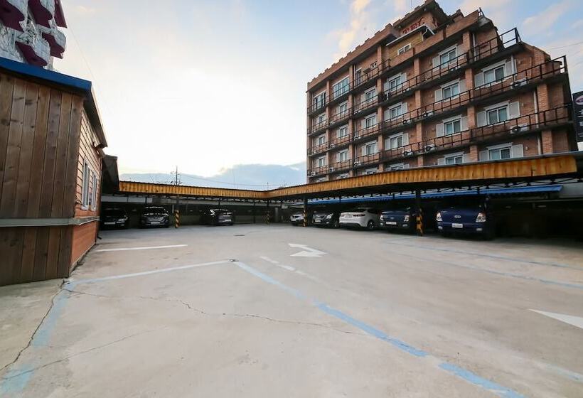 汽车旅馆  Namwon Hera