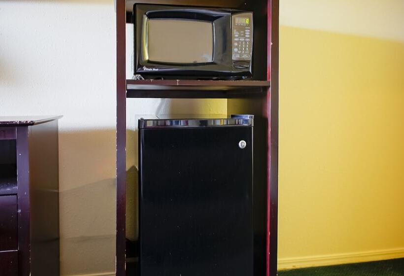 فندق على الطريق Oyo  Duncan, Ok  Hwy 81 Near Chisholm Casino