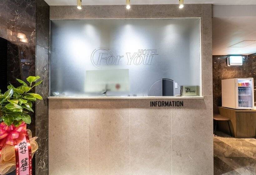 מוטל Pocheon For You