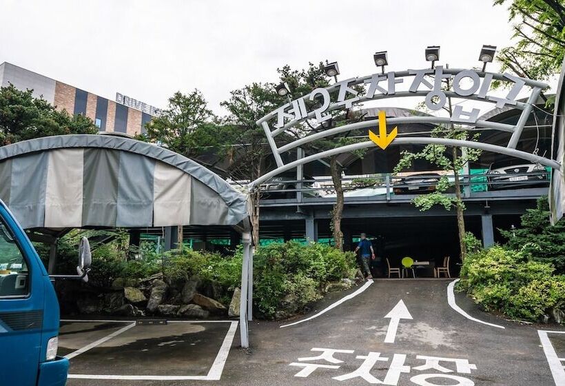 מוטל Pocheon For You