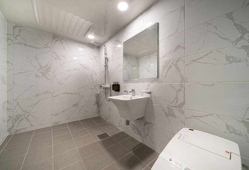 מוטל Pocheon For You