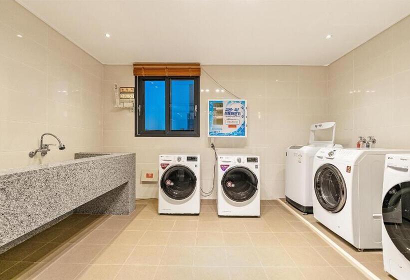 Мотель Pohang A1hotel Haedo