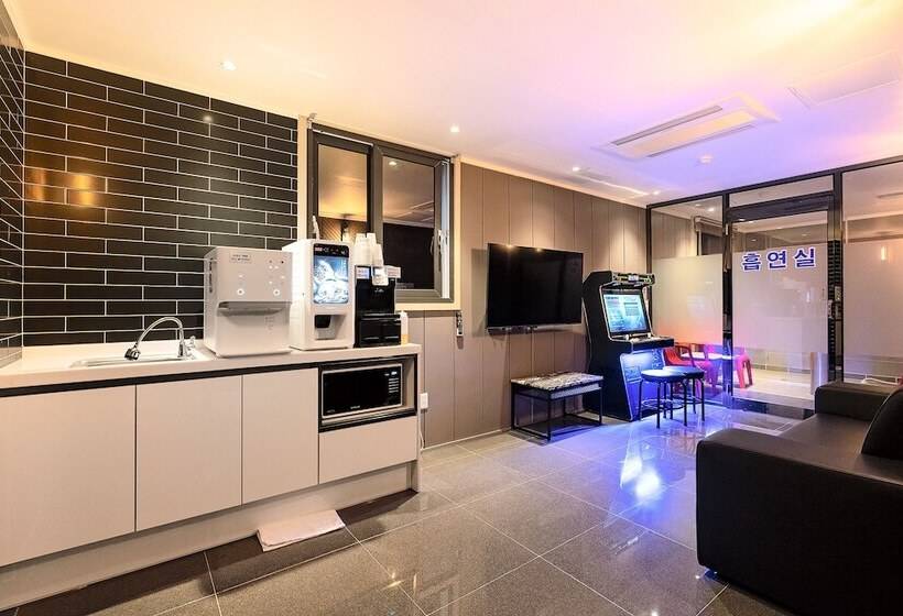 Мотель Pohang A1hotel Haedo