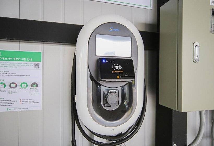 מוטל The Godfather Of Jukdo Market In Pohang