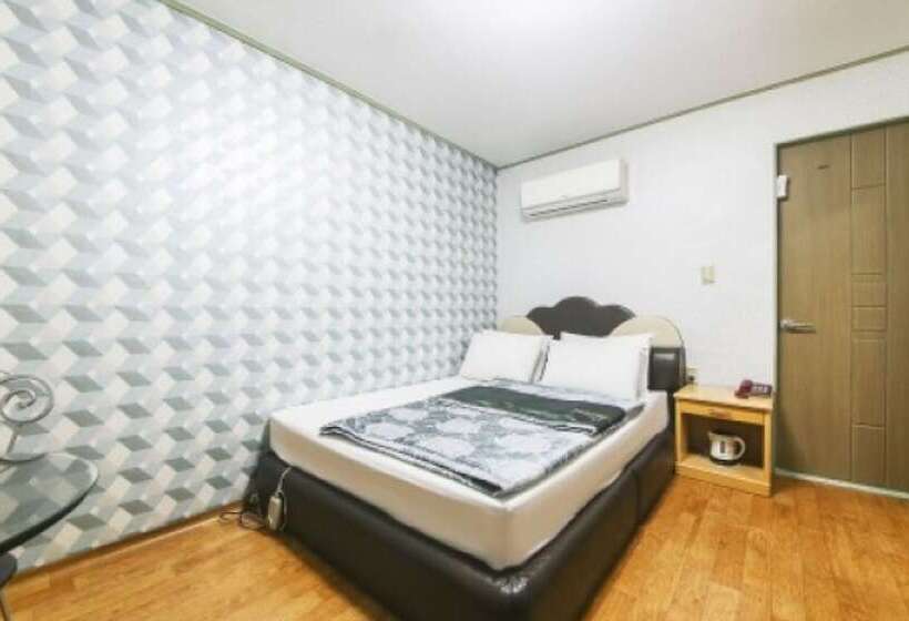 מוטל Seongnam New Time