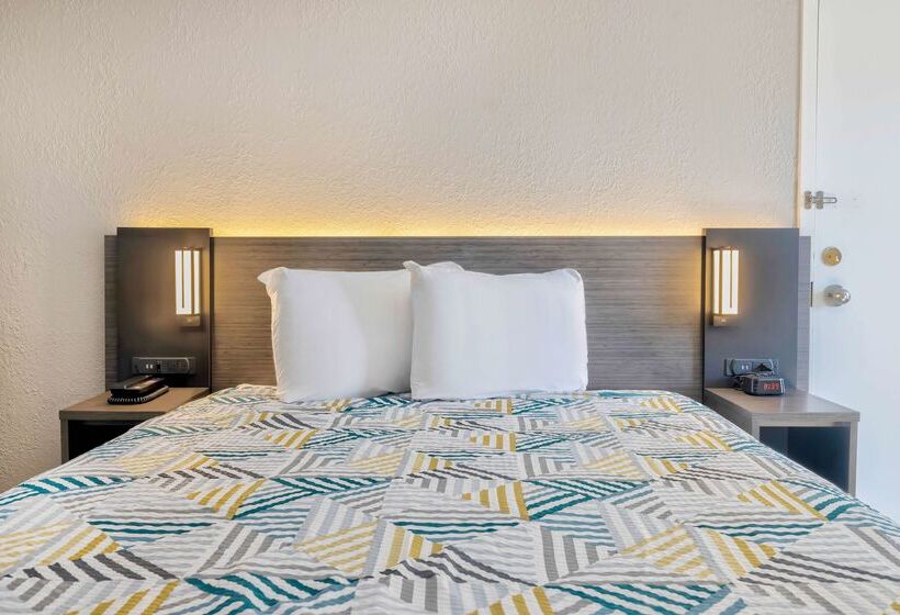 فندق على الطريق Studio 6 Effingham, Il