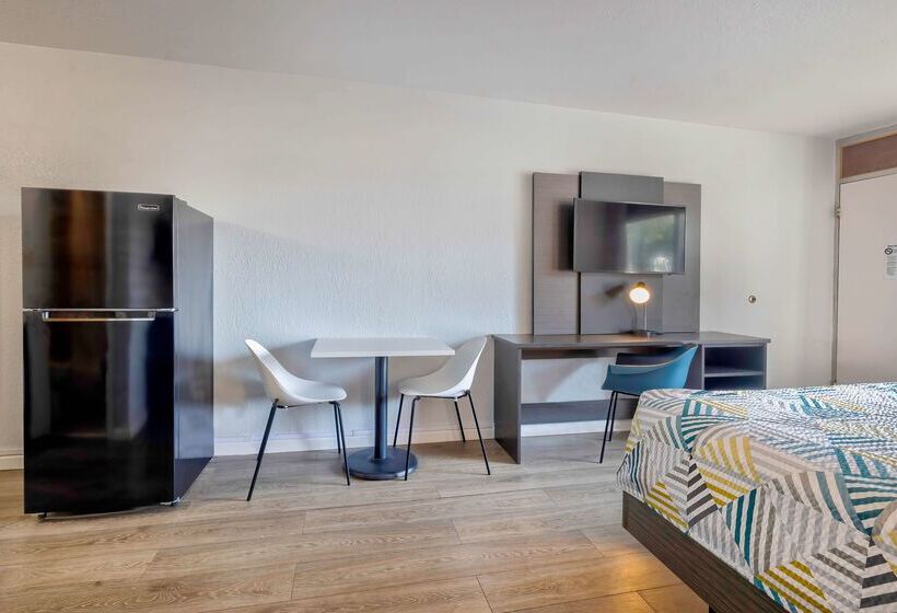 فندق على الطريق Studio 6 Effingham, Il