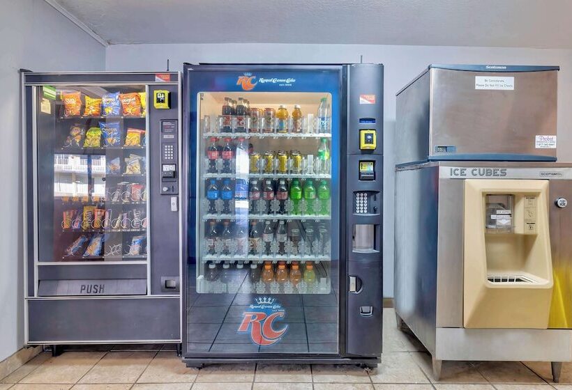 فندق على الطريق Studio 6 Effingham, Il