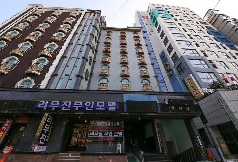 Мотель Suncheon Limousine