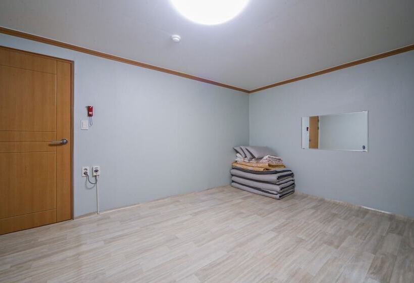 Motel Tongyeong Dongyang