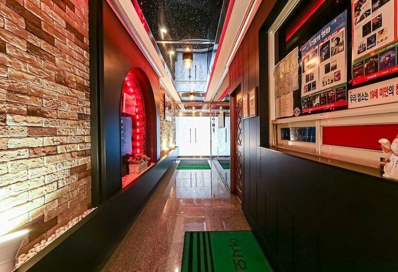 Motel Tongyeong Valentine