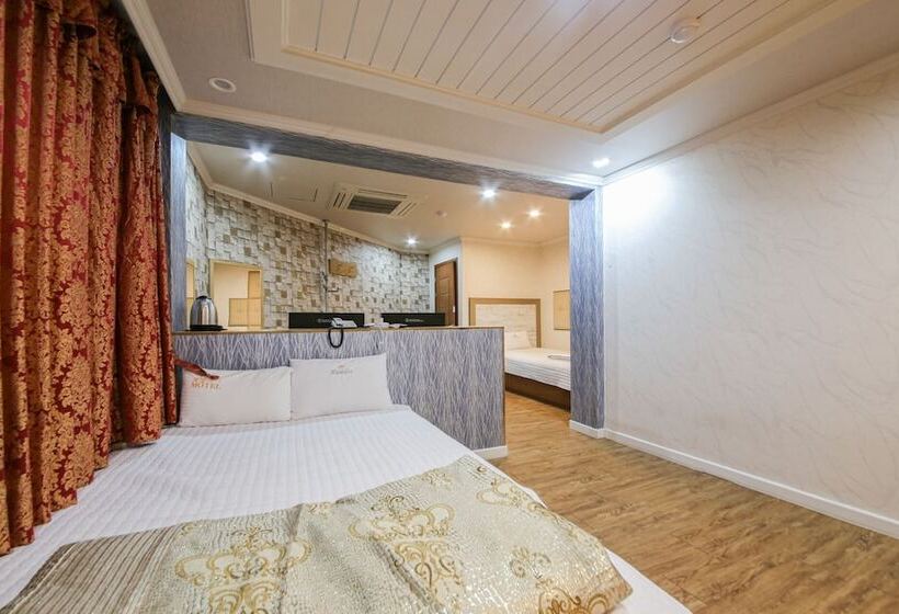 מוטל Wando Romance