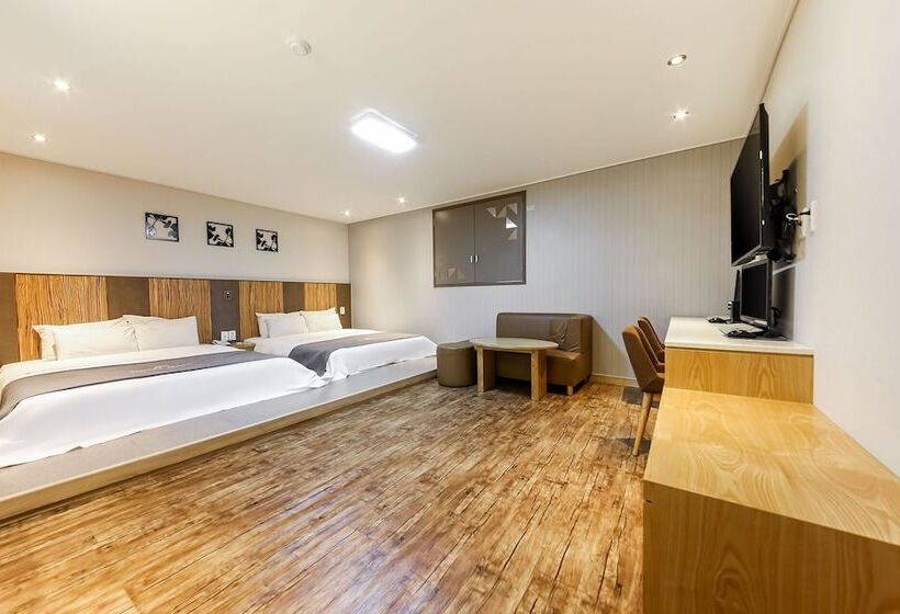 فندق على الطريق Wanju Maru