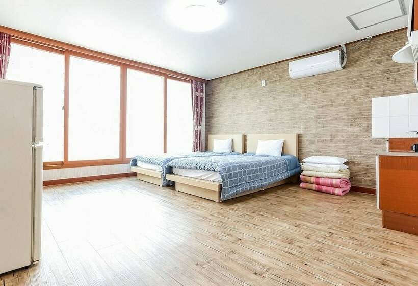 Мотель Yangyang Naksan 7 Honet Beach