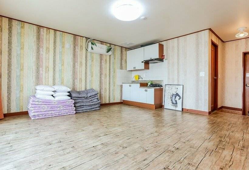 Мотель Yangyang Naksan 7 Honet Beach