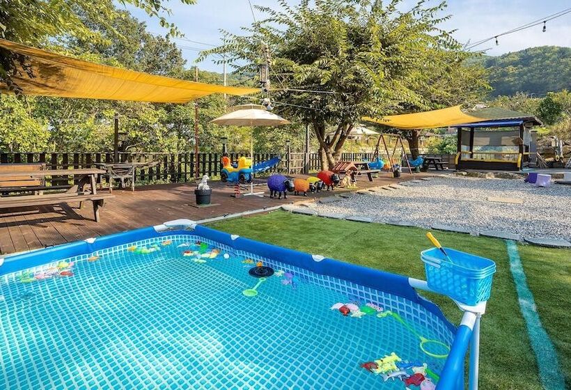 Namyangju Haimom Family Pension Black