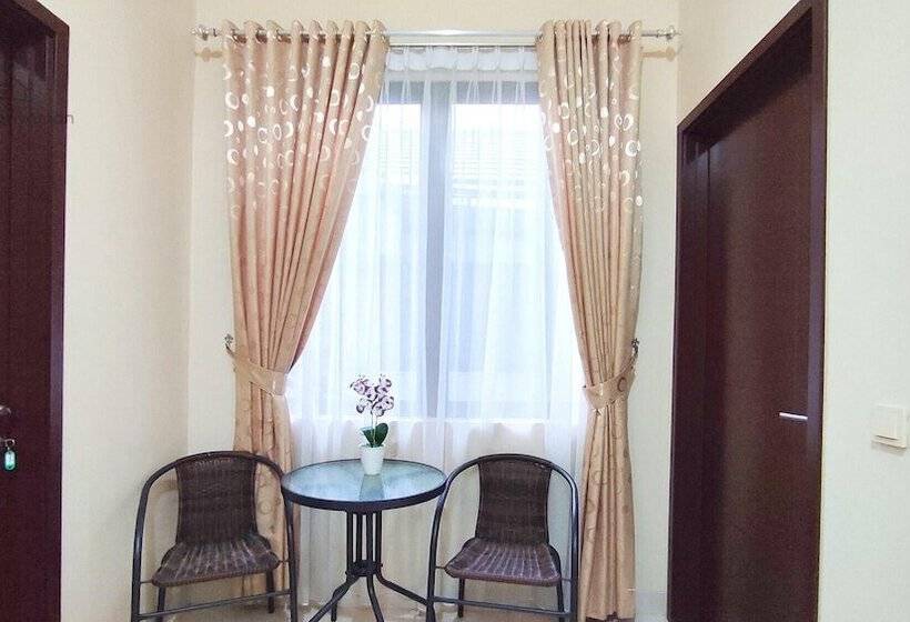بنسيون Atmosfer Guest House Sentul By Ruang Nyaman