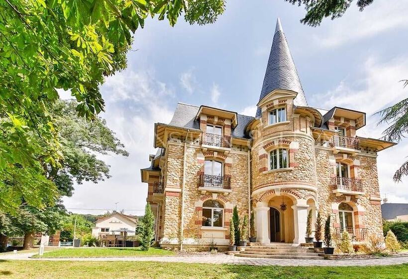 פנסיון Château De La Feuilleraie