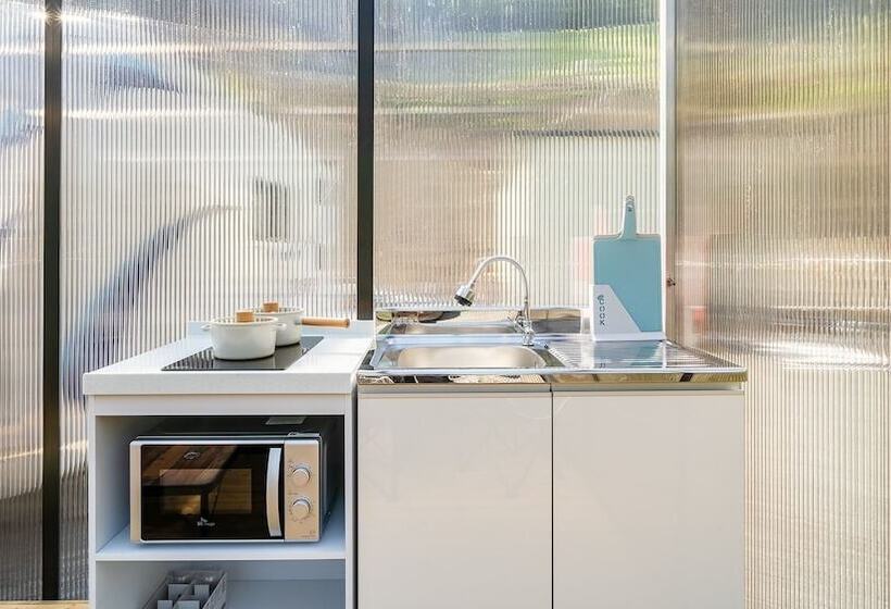 Pension (Hôtel basse catégorie) Gapyeong Ddobagi Pet & Spa Glamping