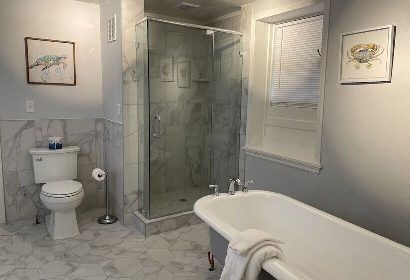 پانسیون Godley Manor