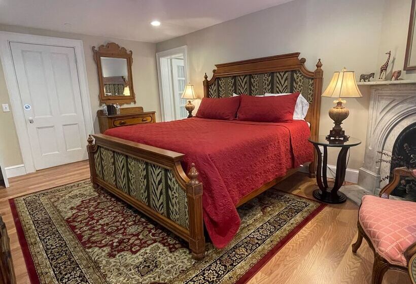 پانسیون Godley Manor