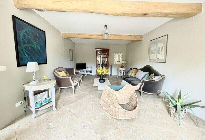 ペンション Le Domaine De La Tuilerie   Gîte De Charme En Bord De Rivière Avec Piscine