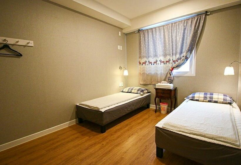 Пансион Mokpo Deung Dae Guest House